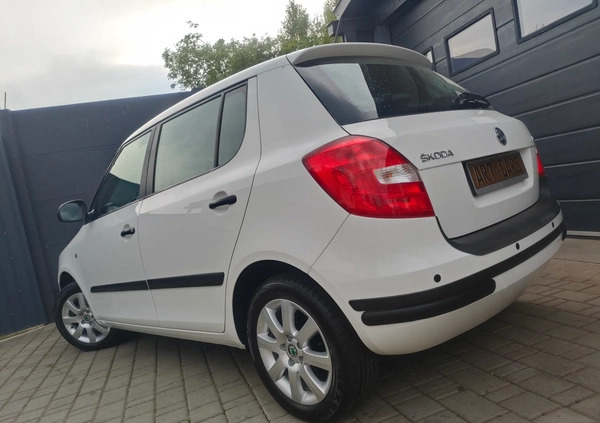 Skoda Fabia cena 23999 przebieg: 147500, rok produkcji 2014 z Kłodawa małe 781